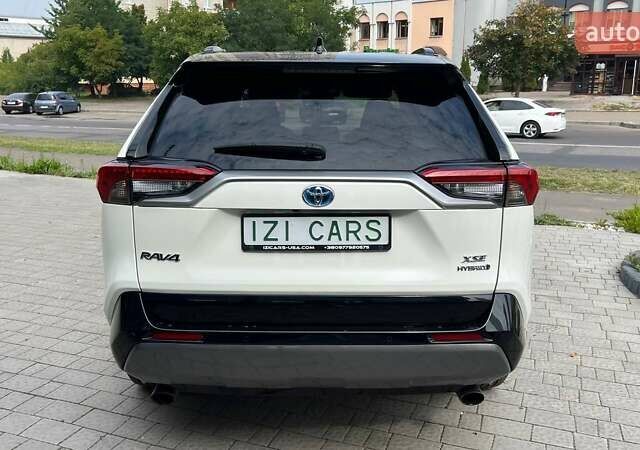 Білий Тойота РАВ 4, об'ємом двигуна 2.49 л та пробігом 86 тис. км за 33900 $, фото 6 на Automoto.ua