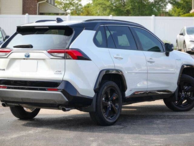 Білий Тойота РАВ 4, об'ємом двигуна 2.5 л та пробігом 21 тис. км за 20000 $, фото 5 на Automoto.ua