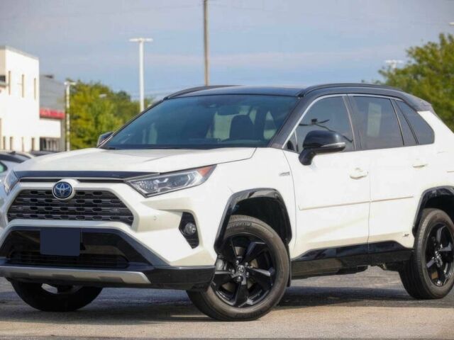 Білий Тойота РАВ 4, об'ємом двигуна 2.5 л та пробігом 21 тис. км за 20000 $, фото 2 на Automoto.ua