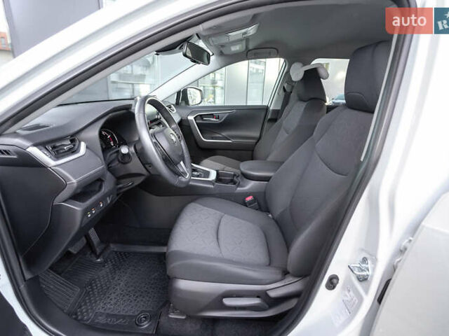 Белый Тойота РАВ 4, объемом двигателя 1.99 л и пробегом 55 тыс. км за 29900 $, фото 13 на Automoto.ua