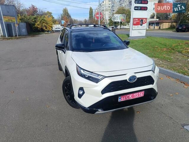 Белый Тойота РАВ 4, объемом двигателя 2.49 л и пробегом 41 тыс. км за 34800 $, фото 5 на Automoto.ua