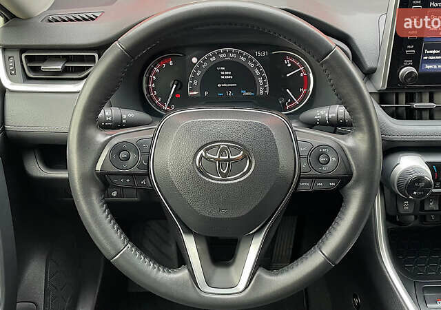 Белый Тойота РАВ 4, объемом двигателя 2 л и пробегом 20 тыс. км за 28752 $, фото 12 на Automoto.ua