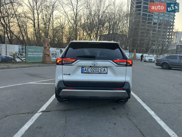 Белый Тойота РАВ 4, объемом двигателя 1.99 л и пробегом 22 тыс. км за 32999 $, фото 4 на Automoto.ua