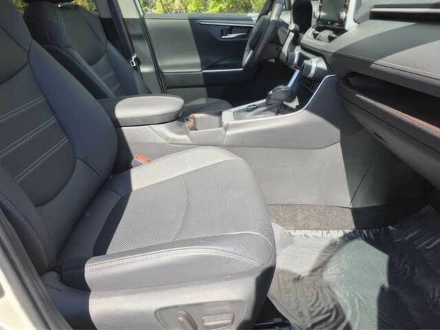 Белый Тойота РАВ 4, объемом двигателя 2.5 л и пробегом 16 тыс. км за 20000 $, фото 9 на Automoto.ua