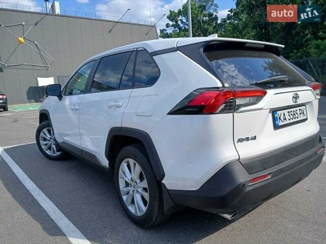 Белый Тойота РАВ 4, объемом двигателя 2.49 л и пробегом 62 тыс. км за 27700 $, фото 4 на Automoto.ua