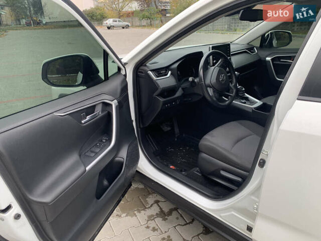 Белый Тойота РАВ 4, объемом двигателя 1.99 л и пробегом 119 тыс. км за 30000 $, фото 22 на Automoto.ua