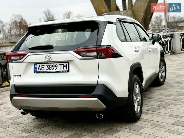 Білий Тойота РАВ 4, об'ємом двигуна 1.99 л та пробігом 25 тис. км за 30500 $, фото 5 на Automoto.ua