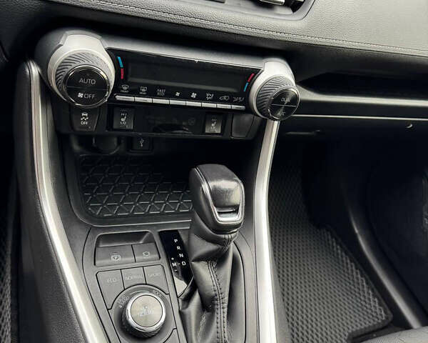 Белый Тойота РАВ 4, объемом двигателя 2 л и пробегом 110 тыс. км за 28000 $, фото 36 на Automoto.ua