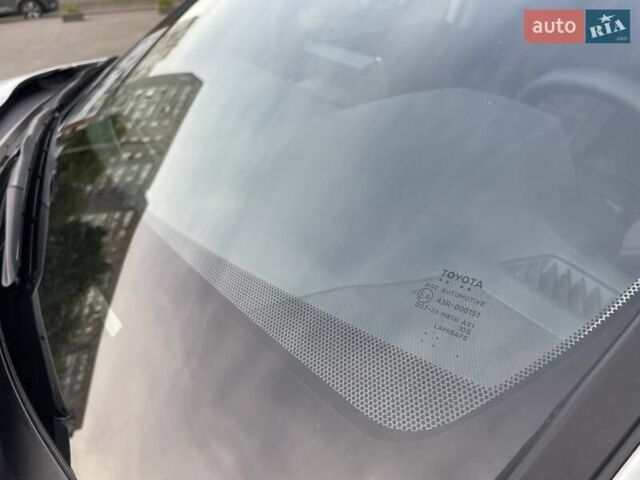 Белый Тойота РАВ 4, объемом двигателя 2.49 л и пробегом 67 тыс. км за 34800 $, фото 21 на Automoto.ua