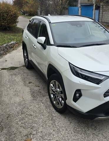 Білий Тойота РАВ 4, об'ємом двигуна 2 л та пробігом 80 тис. км за 31000 $, фото 2 на Automoto.ua