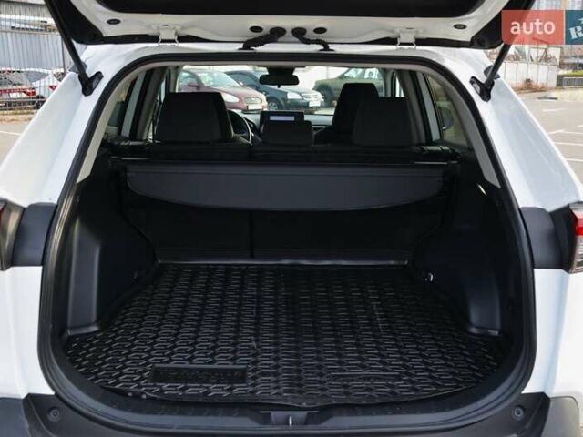 Белый Тойота РАВ 4, объемом двигателя 2.49 л и пробегом 62 тыс. км за 28999 $, фото 33 на Automoto.ua