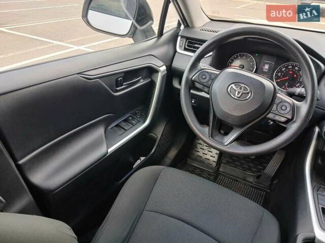 Белый Тойота РАВ 4, объемом двигателя 2.49 л и пробегом 62 тыс. км за 27700 $, фото 8 на Automoto.ua