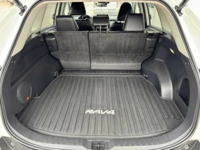 Белый Тойота РАВ 4, объемом двигателя 2.5 л и пробегом 26 тыс. км за 12000 $, фото 10 на Automoto.ua