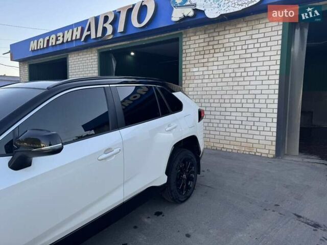Білий Тойота РАВ 4, об'ємом двигуна 2.5 л та пробігом 14 тис. км за 31700 $, фото 5 на Automoto.ua