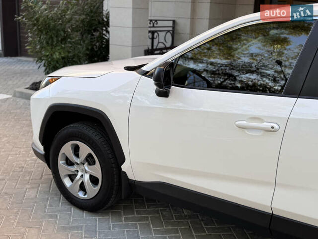 Білий Тойота РАВ 4, об'ємом двигуна 2.5 л та пробігом 98 тис. км за 26900 $, фото 26 на Automoto.ua