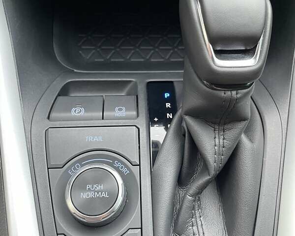 Белый Тойота РАВ 4, объемом двигателя 2.49 л и пробегом 67 тыс. км за 34700 $, фото 61 на Automoto.ua