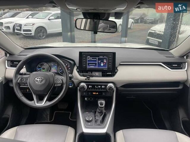 Белый Тойота РАВ 4, объемом двигателя 2.49 л и пробегом 85 тыс. км за 34990 $, фото 12 на Automoto.ua