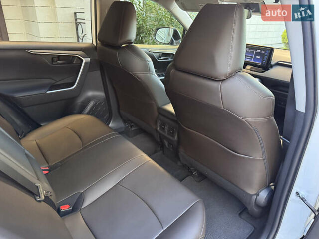 Білий Тойота РАВ 4, об'ємом двигуна 2.5 л та пробігом 98 тис. км за 26900 $, фото 56 на Automoto.ua