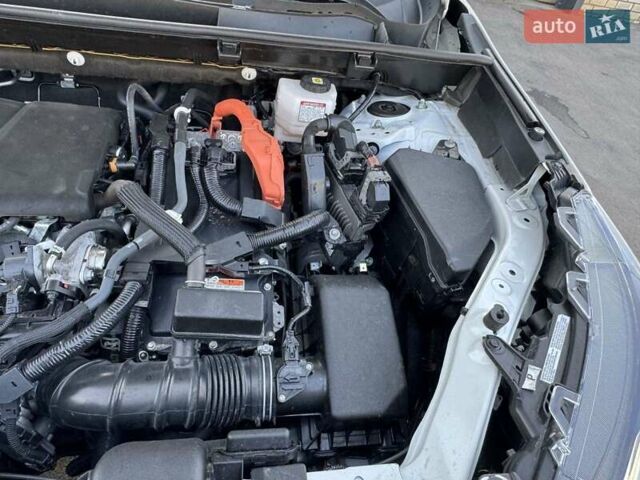 Білий Тойота РАВ 4, об'ємом двигуна 2.5 л та пробігом 14 тис. км за 31700 $, фото 11 на Automoto.ua