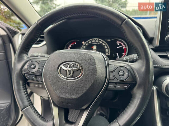 Белый Тойота РАВ 4, объемом двигателя 2 л и пробегом 110 тыс. км за 28000 $, фото 38 на Automoto.ua