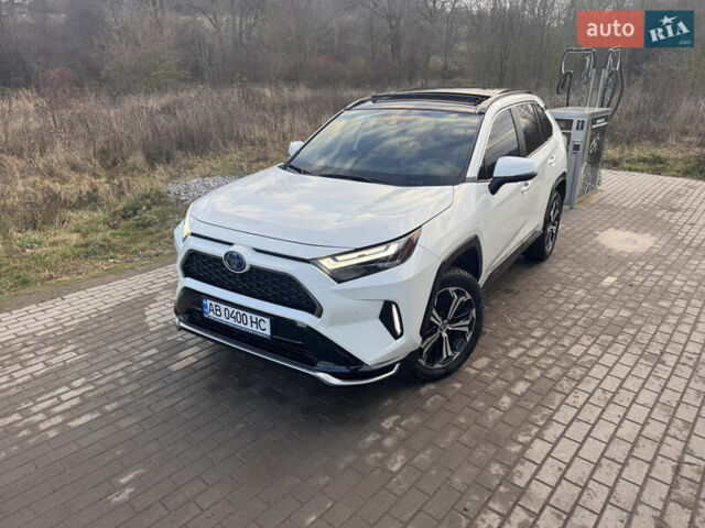 Белый Тойота РАВ 4, объемом двигателя 2.49 л и пробегом 53 тыс. км за 44000 $, фото 4 на Automoto.ua