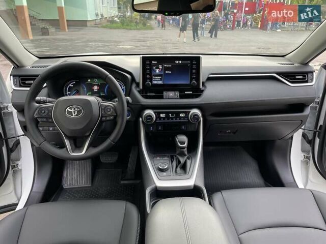 Белый Тойота РАВ 4, объемом двигателя 2.49 л и пробегом 67 тыс. км за 34800 $, фото 55 на Automoto.ua