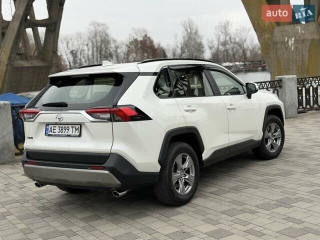 Білий Тойота РАВ 4, об'ємом двигуна 1.99 л та пробігом 25 тис. км за 30500 $, фото 7 на Automoto.ua