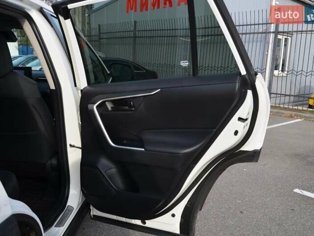 Белый Тойота РАВ 4, объемом двигателя 2.49 л и пробегом 62 тыс. км за 28999 $, фото 34 на Automoto.ua