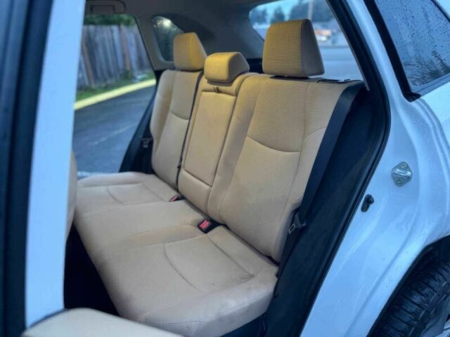 Белый Тойота РАВ 4, объемом двигателя 2.5 л и пробегом 11 тыс. км за 6700 $, фото 11 на Automoto.ua