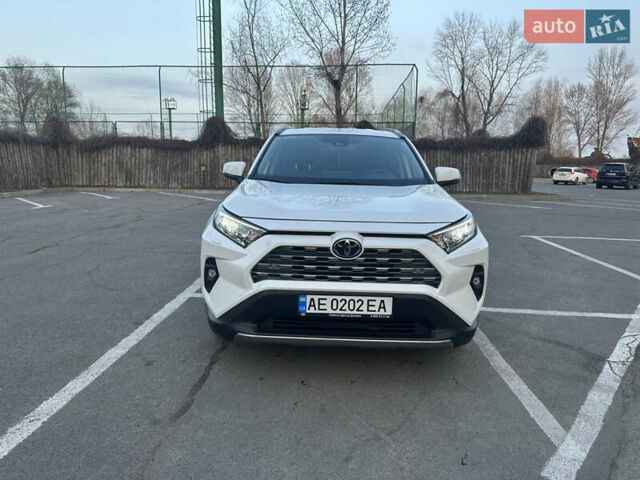 Белый Тойота РАВ 4, объемом двигателя 1.99 л и пробегом 22 тыс. км за 32999 $, фото 1 на Automoto.ua