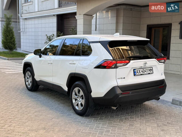 Білий Тойота РАВ 4, об'ємом двигуна 2.5 л та пробігом 98 тис. км за 26900 $, фото 28 на Automoto.ua
