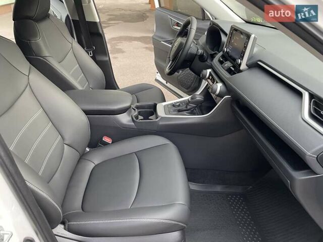 Белый Тойота РАВ 4, объемом двигателя 2.49 л и пробегом 67 тыс. км за 34700 $, фото 52 на Automoto.ua