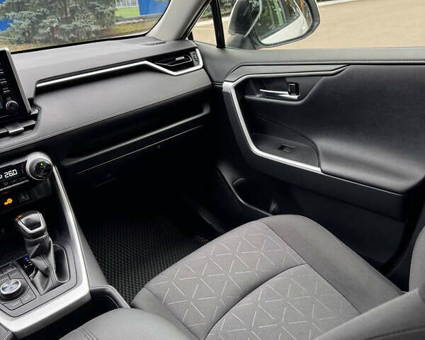 Белый Тойота РАВ 4, объемом двигателя 2 л и пробегом 110 тыс. км за 28000 $, фото 42 на Automoto.ua