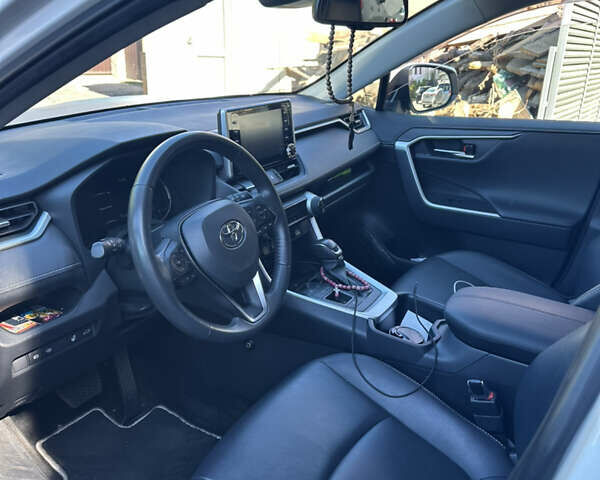 Білий Тойота РАВ 4, об'ємом двигуна 2.49 л та пробігом 56 тис. км за 38500 $, фото 4 на Automoto.ua