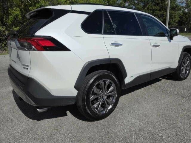 Белый Тойота РАВ 4, объемом двигателя 2.5 л и пробегом 16 тыс. км за 20000 $, фото 4 на Automoto.ua