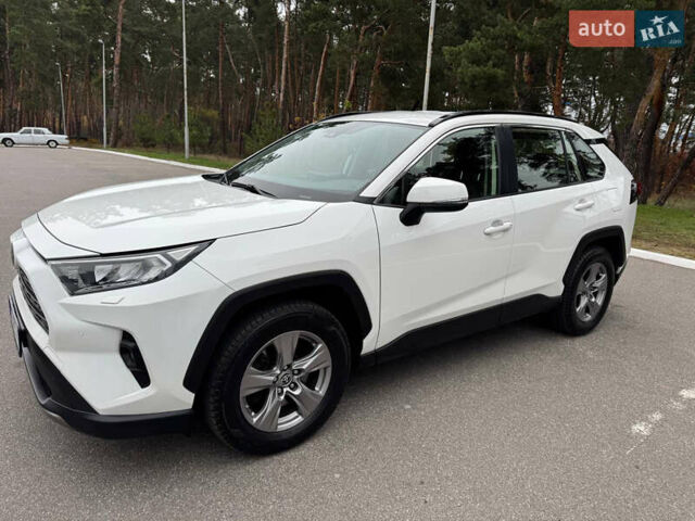 Белый Тойота РАВ 4, объемом двигателя 2 л и пробегом 110 тыс. км за 28000 $, фото 20 на Automoto.ua