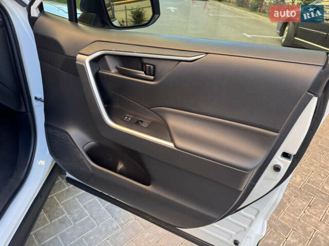 Білий Тойота РАВ 4, об'ємом двигуна 2.5 л та пробігом 98 тис. км за 26900 $, фото 58 на Automoto.ua