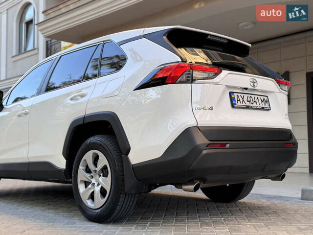 Білий Тойота РАВ 4, об'ємом двигуна 2.5 л та пробігом 98 тис. км за 26900 $, фото 31 на Automoto.ua