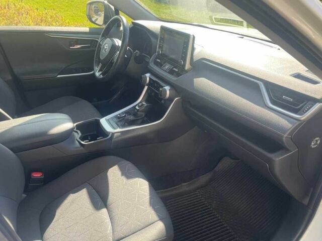 Белый Тойота РАВ 4, объемом двигателя 0 л и пробегом 90 тыс. км за 18500 $, фото 23 на Automoto.ua