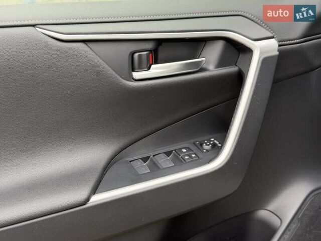 Білий Тойота РАВ 4, об'ємом двигуна 1.99 л та пробігом 25 тис. км за 30500 $, фото 20 на Automoto.ua