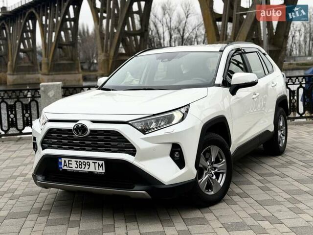 Білий Тойота РАВ 4, об'ємом двигуна 1.99 л та пробігом 25 тис. км за 30500 $, фото 31 на Automoto.ua