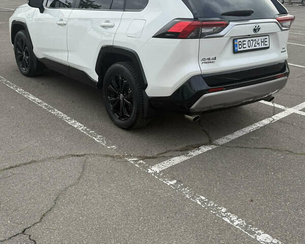 Білий Тойота РАВ 4, об'ємом двигуна 2.49 л та пробігом 36 тис. км за 36000 $, фото 1 на Automoto.ua