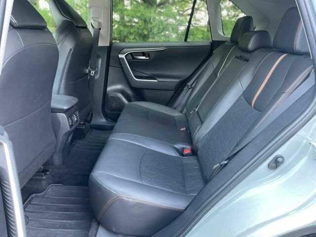 Белый Тойота РАВ 4, объемом двигателя 2.5 л и пробегом 21 тыс. км за 22400 $, фото 14 на Automoto.ua