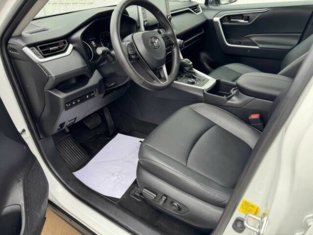 Белый Тойота РАВ 4, объемом двигателя 2.5 л и пробегом 24 тыс. км за 19000 $, фото 6 на Automoto.ua