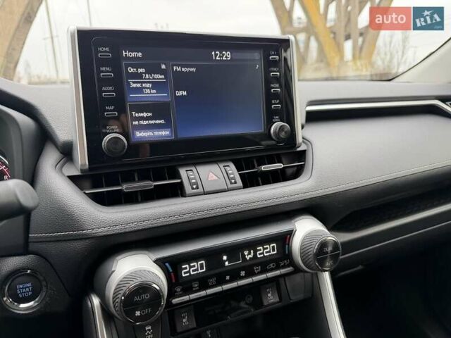 Білий Тойота РАВ 4, об'ємом двигуна 1.99 л та пробігом 25 тис. км за 30500 $, фото 28 на Automoto.ua