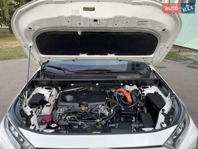 Белый Тойота РАВ 4, объемом двигателя 2.49 л и пробегом 67 тыс. км за 34700 $, фото 22 на Automoto.ua