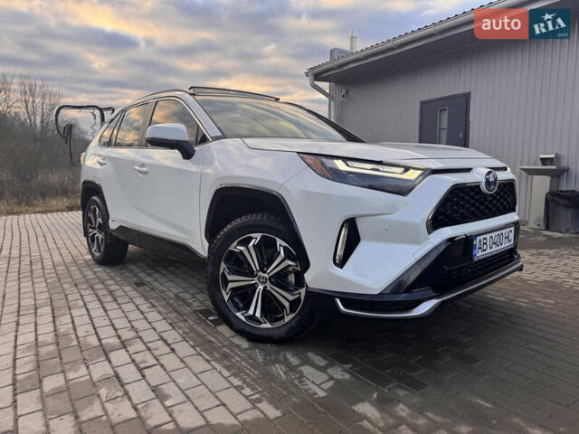 Белый Тойота РАВ 4, объемом двигателя 2.49 л и пробегом 53 тыс. км за 44000 $, фото 1 на Automoto.ua