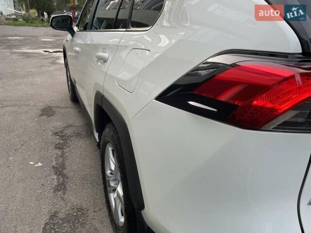 Белый Тойота РАВ 4, объемом двигателя 2.49 л и пробегом 67 тыс. км за 34700 $, фото 13 на Automoto.ua