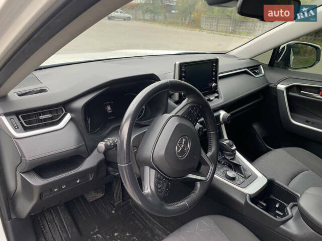 Белый Тойота РАВ 4, объемом двигателя 1.99 л и пробегом 119 тыс. км за 30000 $, фото 19 на Automoto.ua