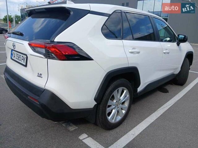 Белый Тойота РАВ 4, объемом двигателя 2.49 л и пробегом 62 тыс. км за 27700 $, фото 5 на Automoto.ua